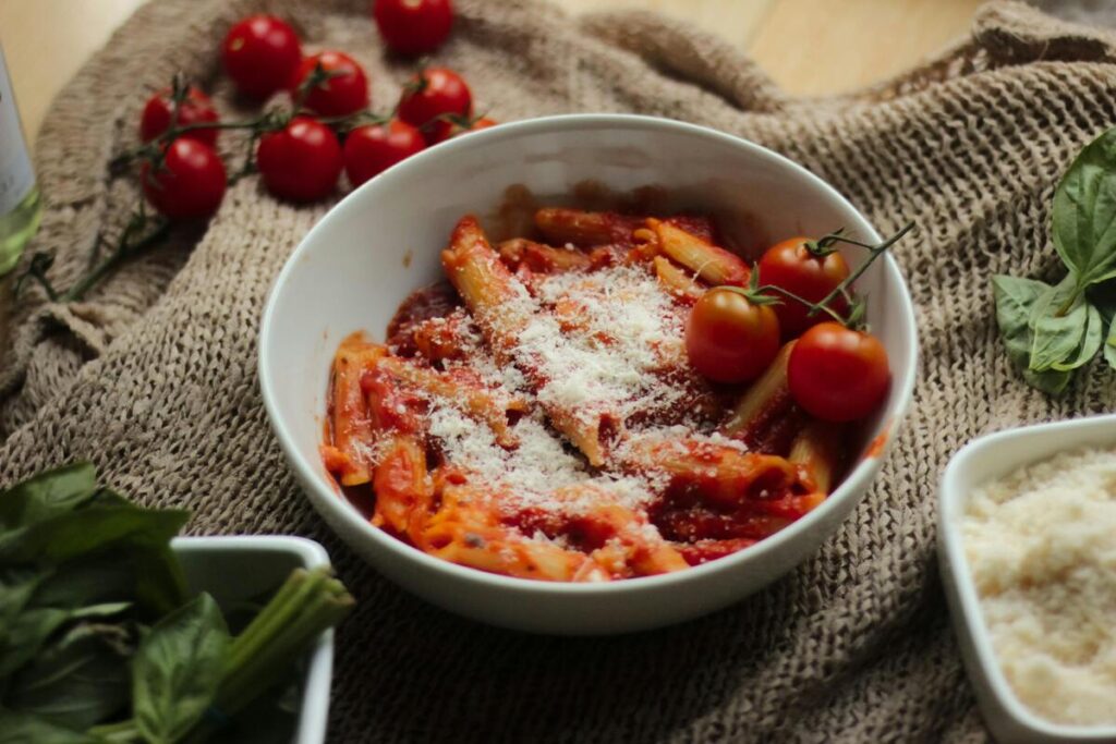 What to Eat with Spicy Rigatoni: The Ultimate Guide to Perfect Pairings